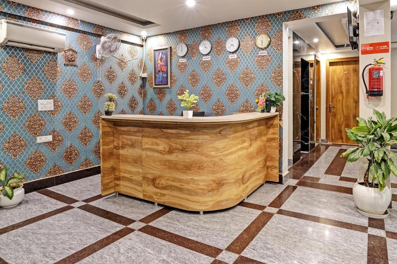 The Palm Suites - Medicity Gurgaon Eksteriør billede